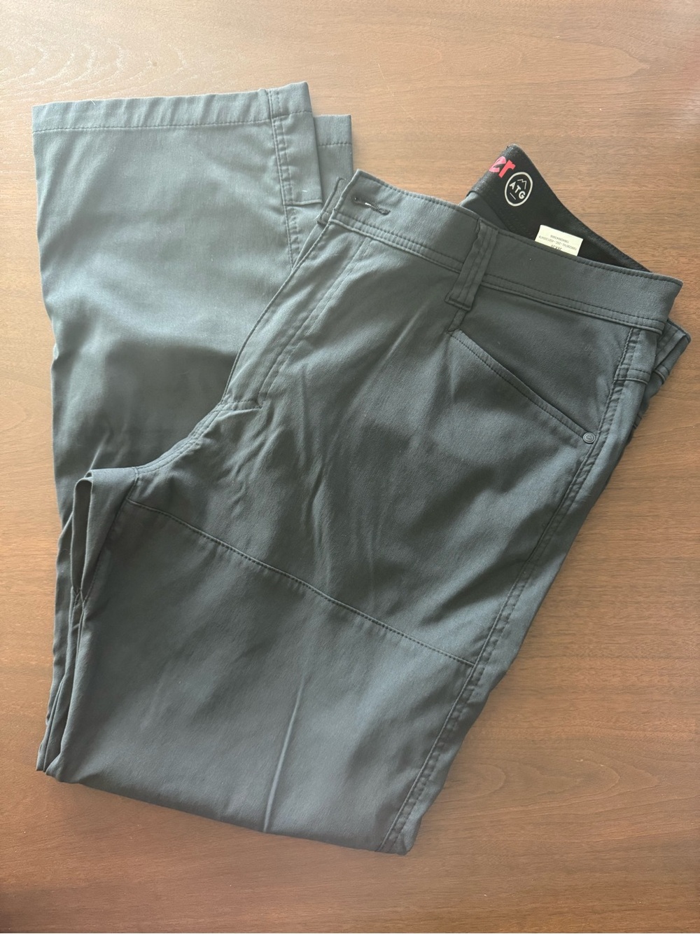 Men's Black Performance Wrangler Cargo Pants